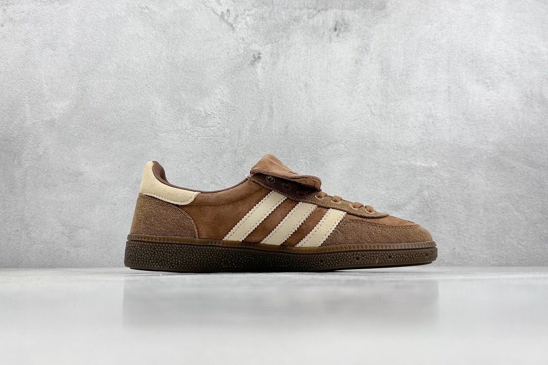 adidas originals HANDBALL SPEZIAL LT 圆头复古休闲板鞋  IH7299