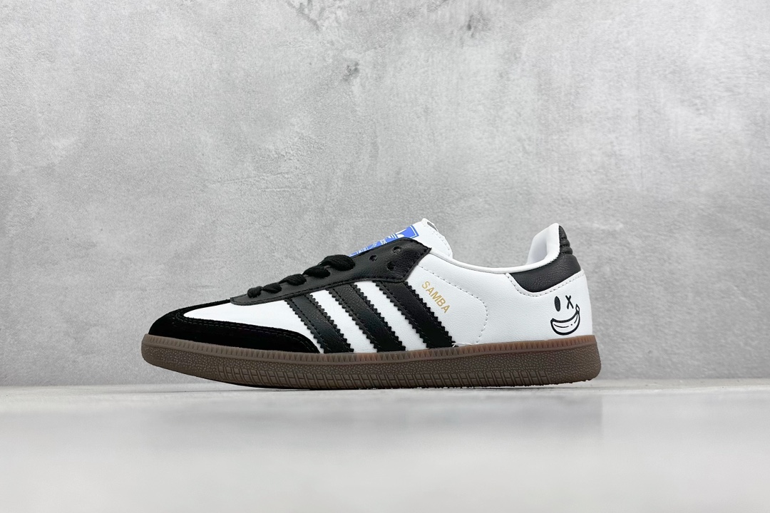 adidas originals Samba OG 黑白 复古经典轻便板鞋  IG1024