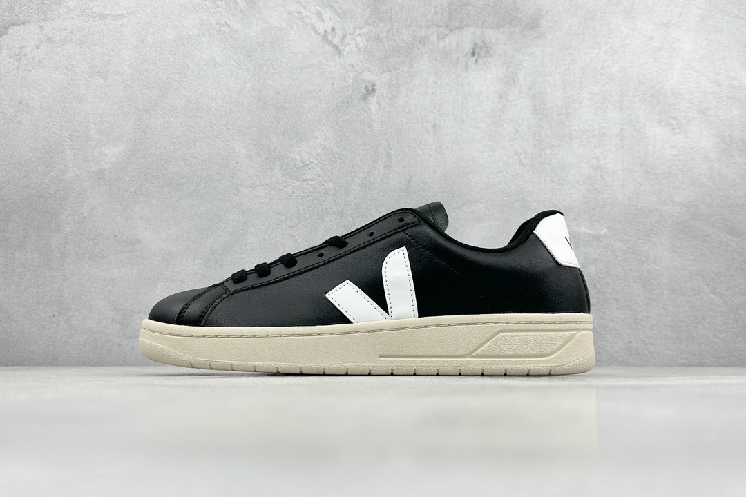 Veja Leather Extra Sneakers 法国国民V字经典小白板鞋