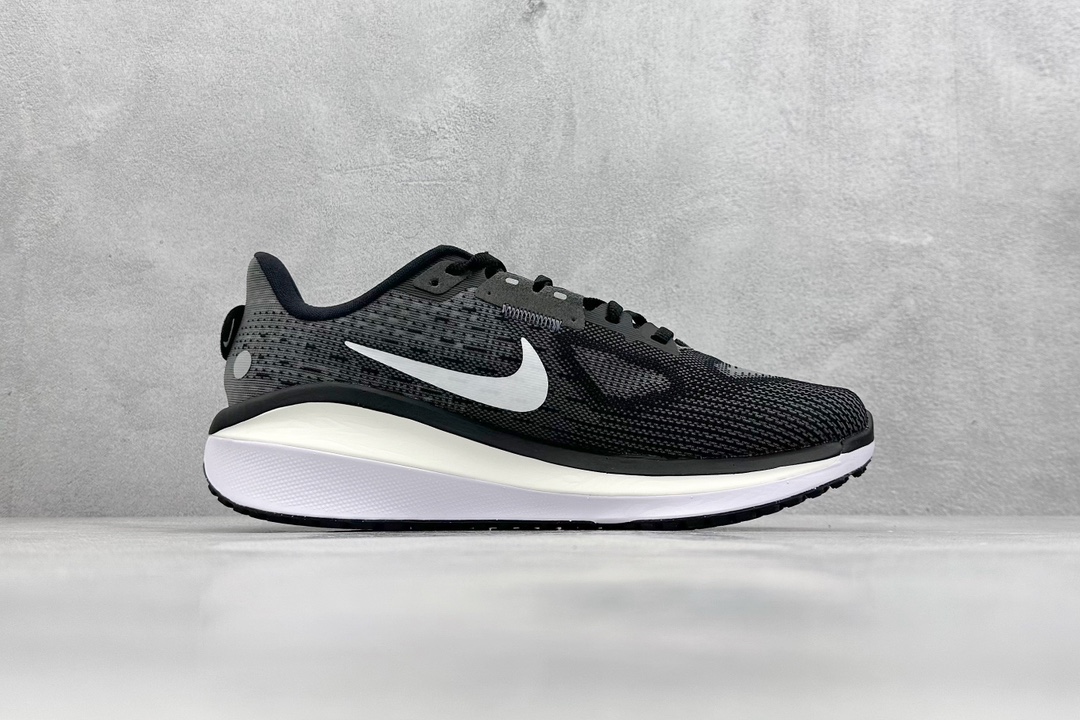 Nike Air Zoom Vomero 17 FB1309-004