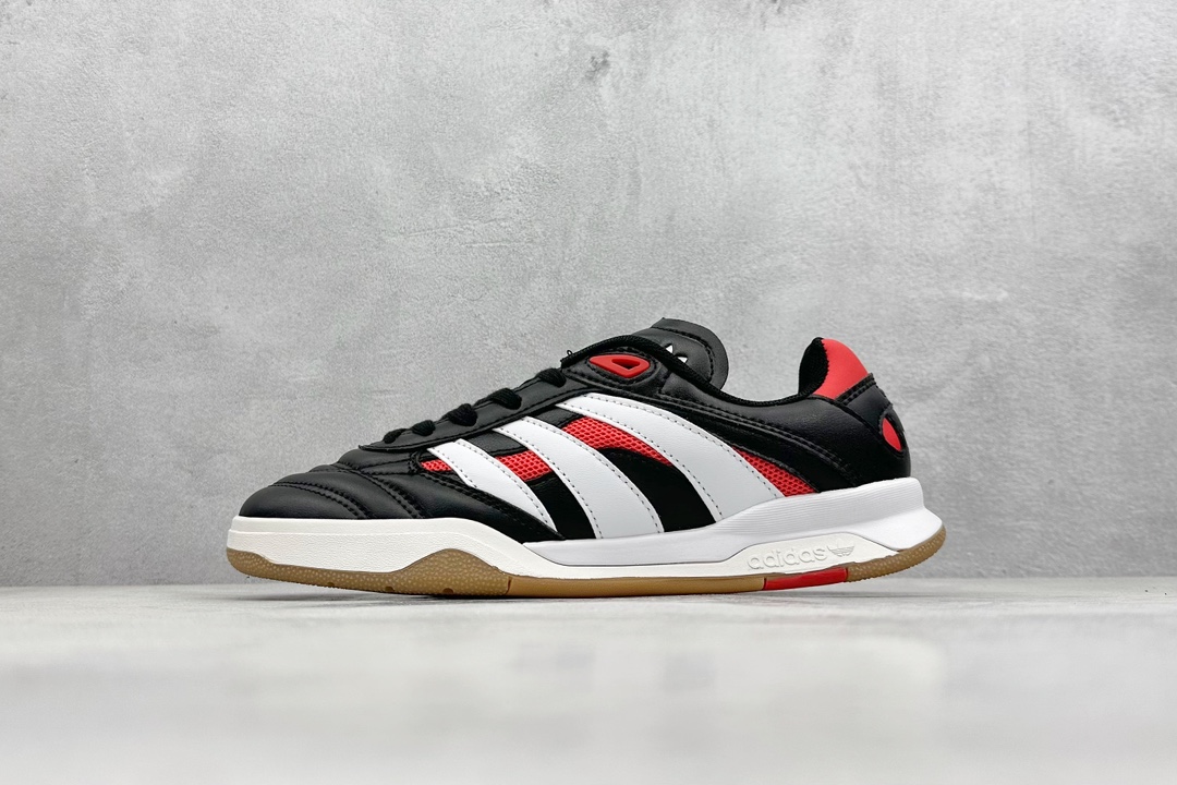 adidas originals PREDATOR MUNDIAL 此款鞋采用近几年比较流行的版型设计 IE5676