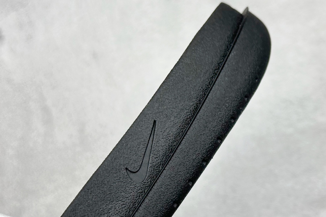 F版 Nike Offcourt Adjust Slides 夏季单品 魔术贴系列 室外沙滩休闲运动一字拖鞋 DQ9624-100