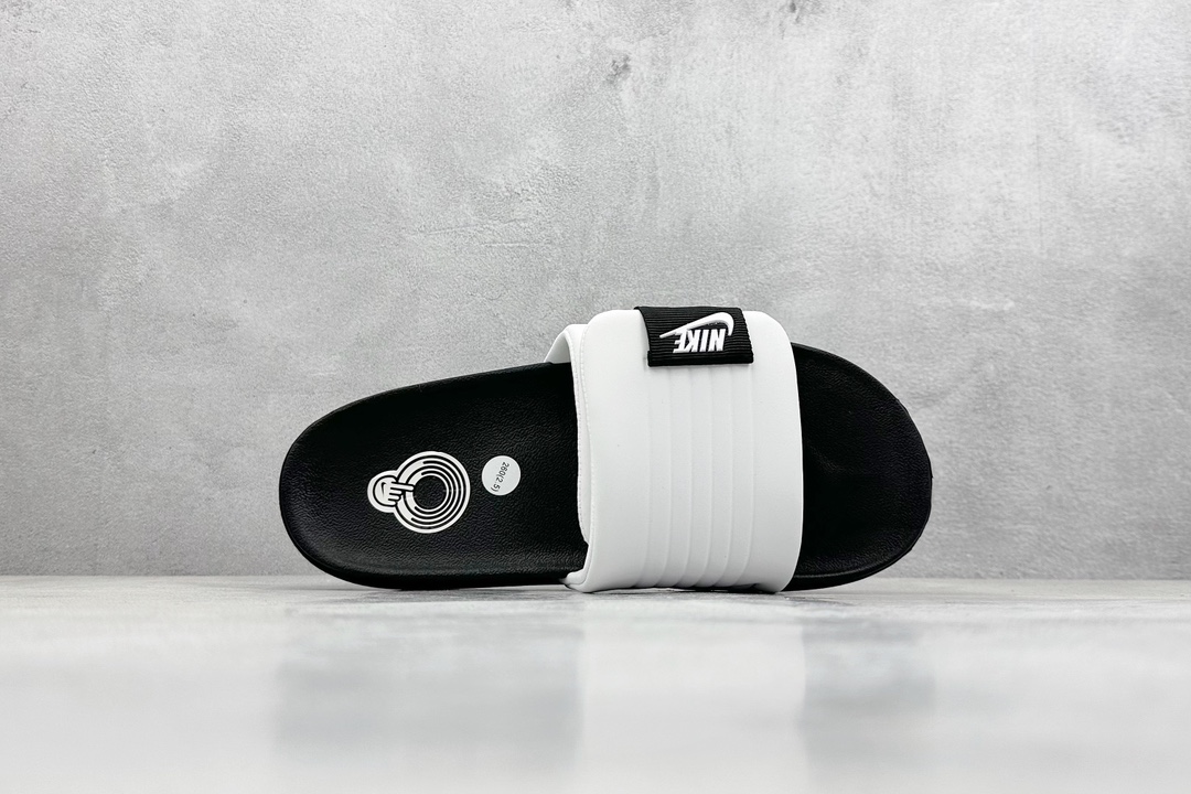 F版 Nike Offcourt Adjust Slides 夏季单品 魔术贴系列 室外沙滩休闲运动一字拖鞋 DQ9624-100