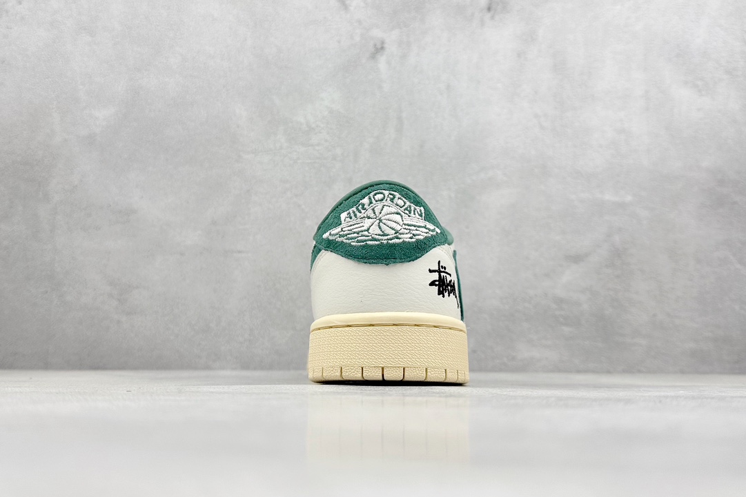 Fragment x TS x Air Jordan 1 Low x Stussy 三方联名倒钩低帮 YQ2088-669