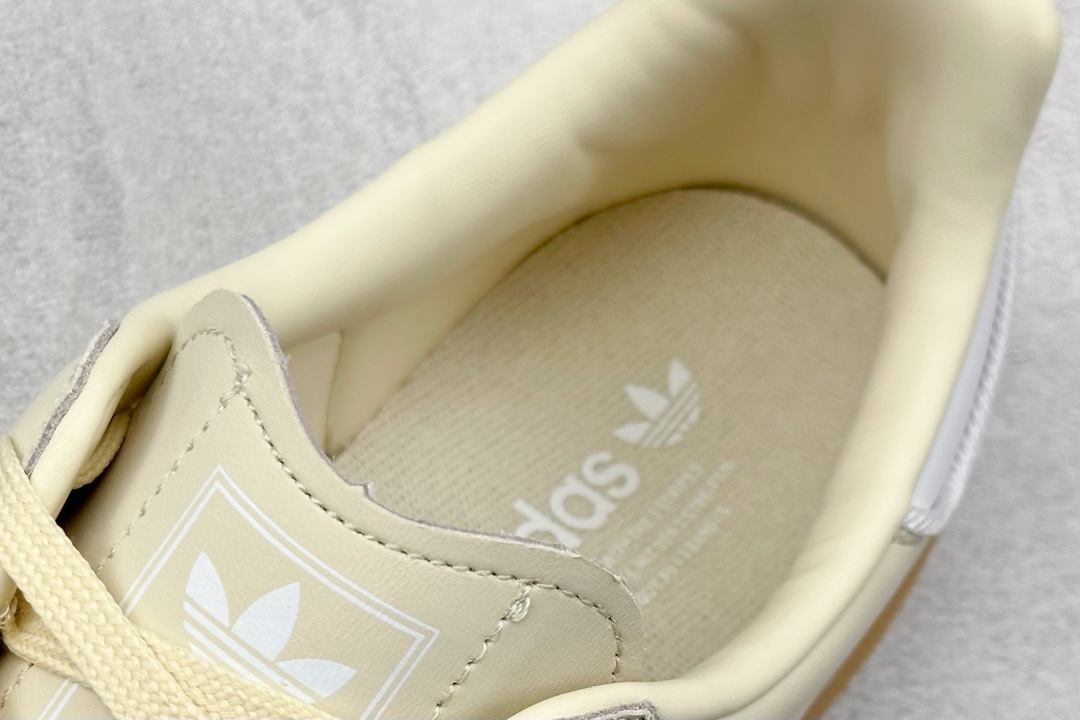 Ls版 Adidas Samba VEGAN 百搭单品这款运动鞋 ID0434