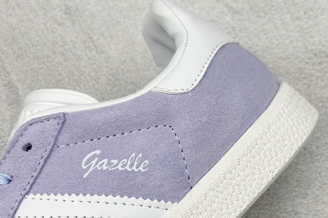 AD Gazelle Indoor Trainers 羚羊内训系列低帮复古百搭休闲运动德训风板鞋 IE0444