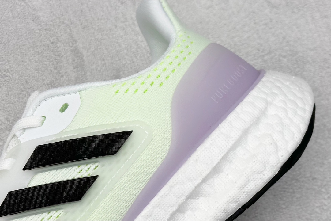 RS版 Ad Pureboost 23 阿迪简约轻便透气爆米花休闲跑鞋#鞋款保持独特造型以及S型后跟设计