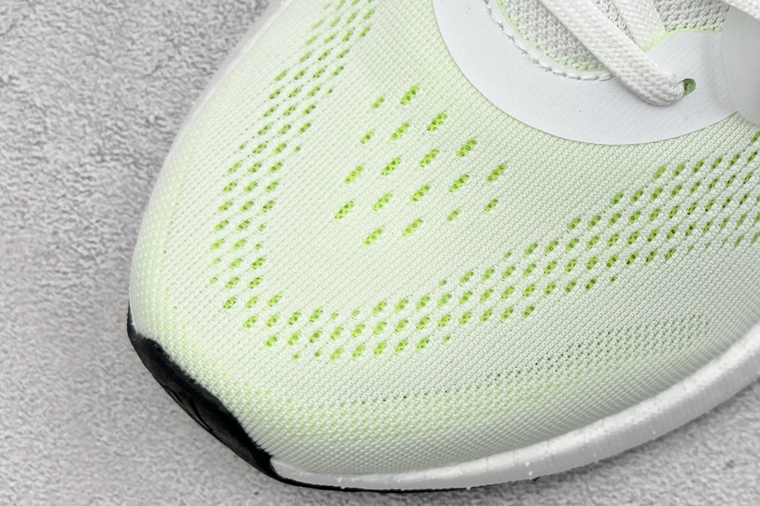 RS版 Ad Pureboost 23 阿迪简约轻便透气爆米花休闲跑鞋#鞋款保持独特造型以及S型后跟设计