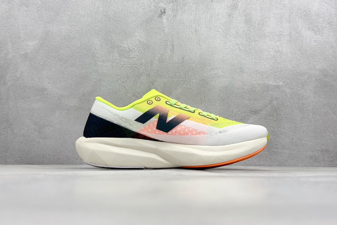 New Balance FuelCell SuperComp Trainer V4 新百伦NB系列超轻量化低帮休闲运动慢跑鞋 MFCXLL4