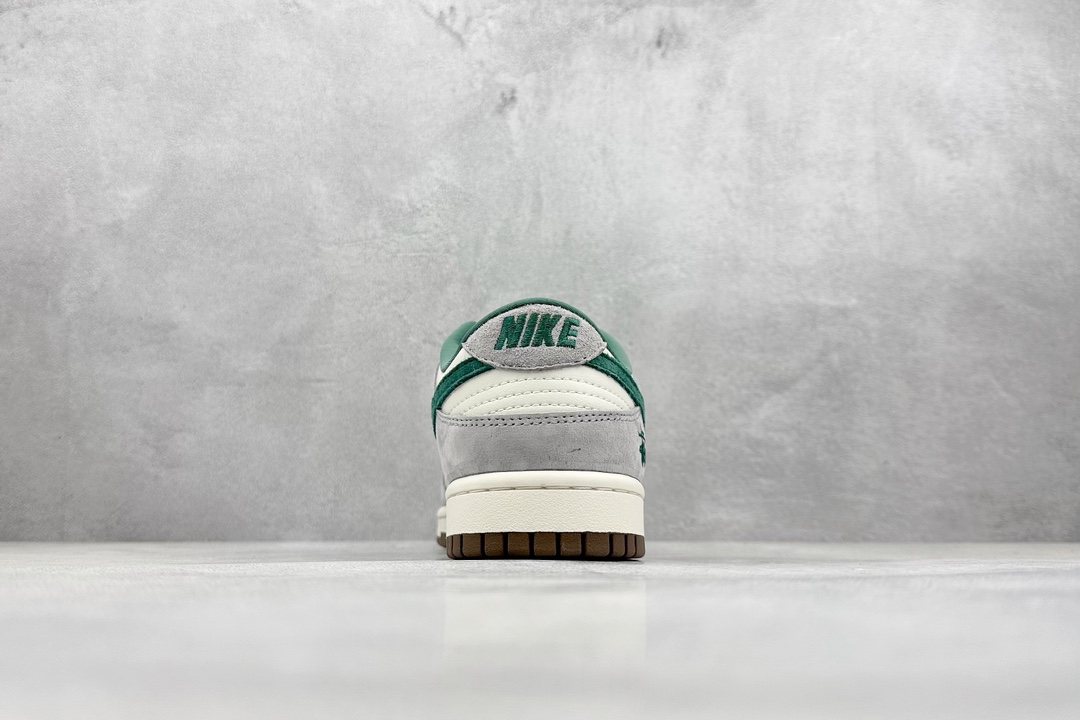 Nike SB Dunk Low 斯图西联名 CF3688-007