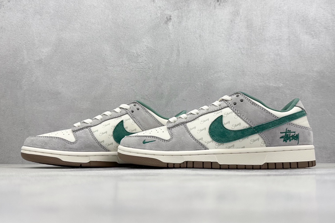 Nike SB Dunk Low 斯图西联名 CF3688-007