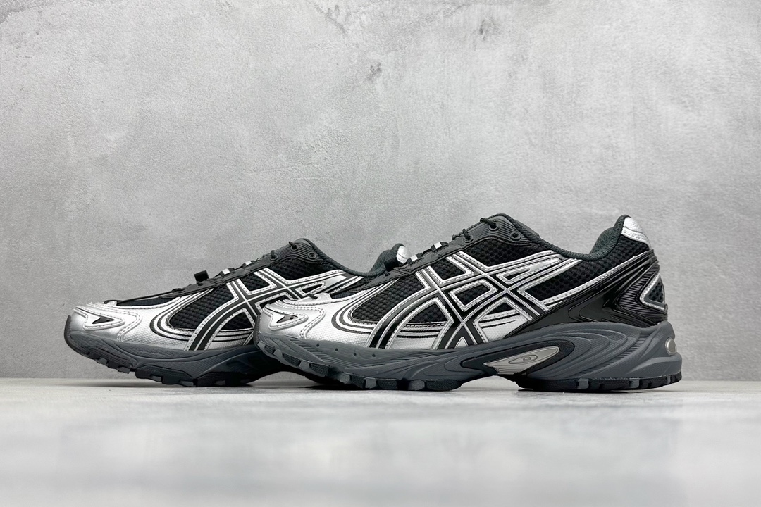 LW版 Asics Gel-Kahana TR V4 炭黑色 1203A497-001