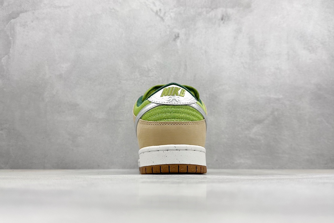 S2 Nk SB Dunk Low ”Escargot” 蜗牛 SB低帮休闲板鞋 FQ7585-200