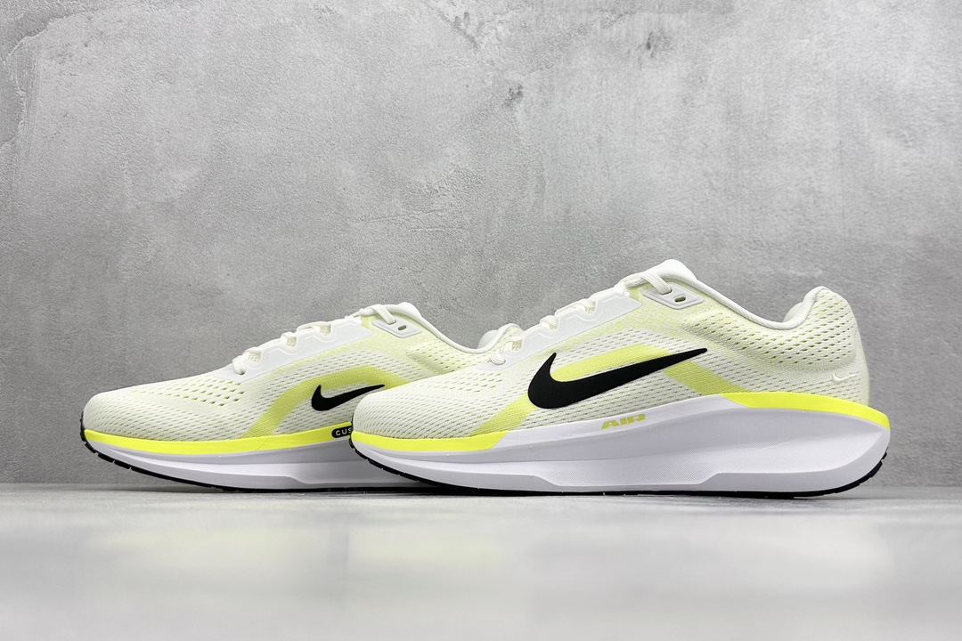 RS版 Nike Zoom Winflo 11 登月网面透气跑步鞋 FJ9509-101