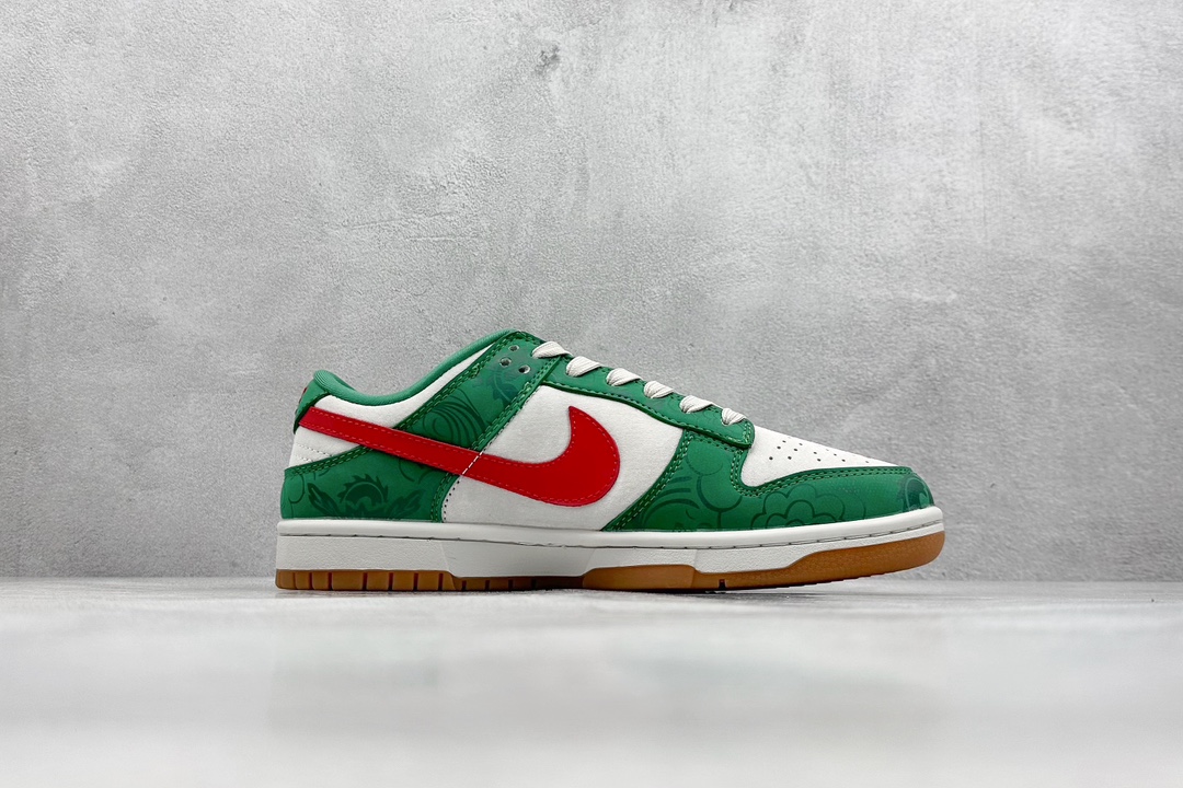 Nike SB Dunk Low x Louis Vuitton 中国年限定 XP3802-331