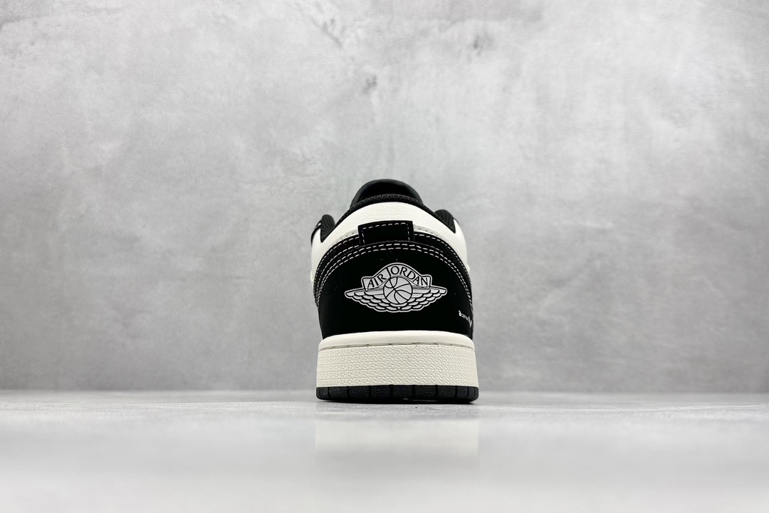 Fragment x TS x Air Jordan 1 Low x 蝙蝠侠 三方联名低帮 SJ9950-011