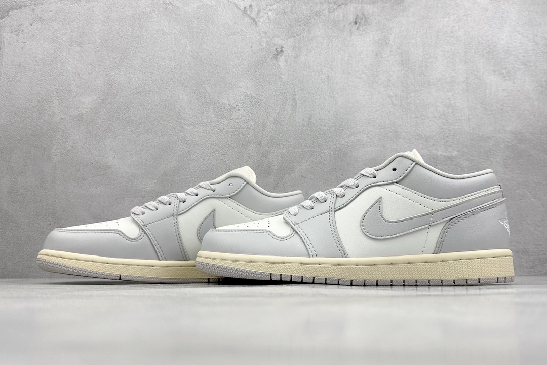 Air Jordan 1 Retro Low 灰白 DC0774-103