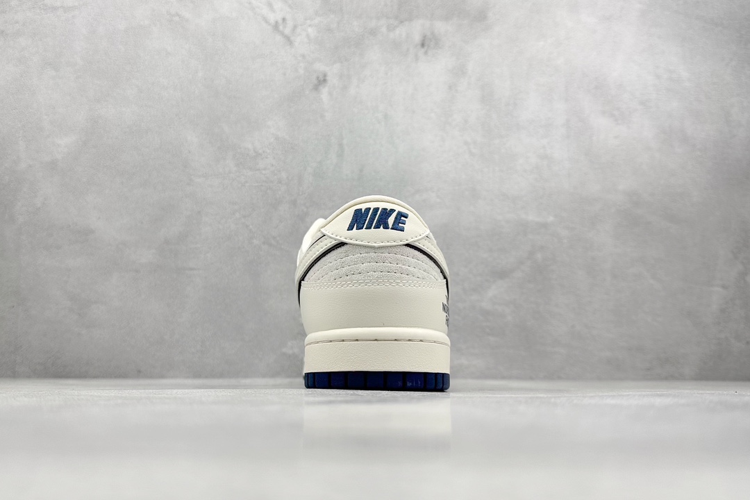 Nk SB Dunk Low 北面联名-深蓝猪八 周年高端定制 低帮休闲板鞋 XX2025-325