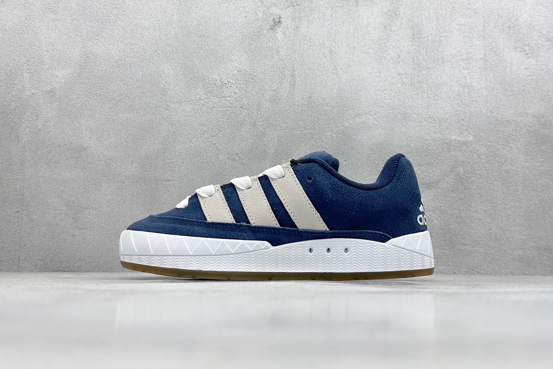 XL版 Adidas Adimatic Low 马蒂奇系列低帮 复古鲨鱼面包鞋运动休闲滑板板鞋 GY2088