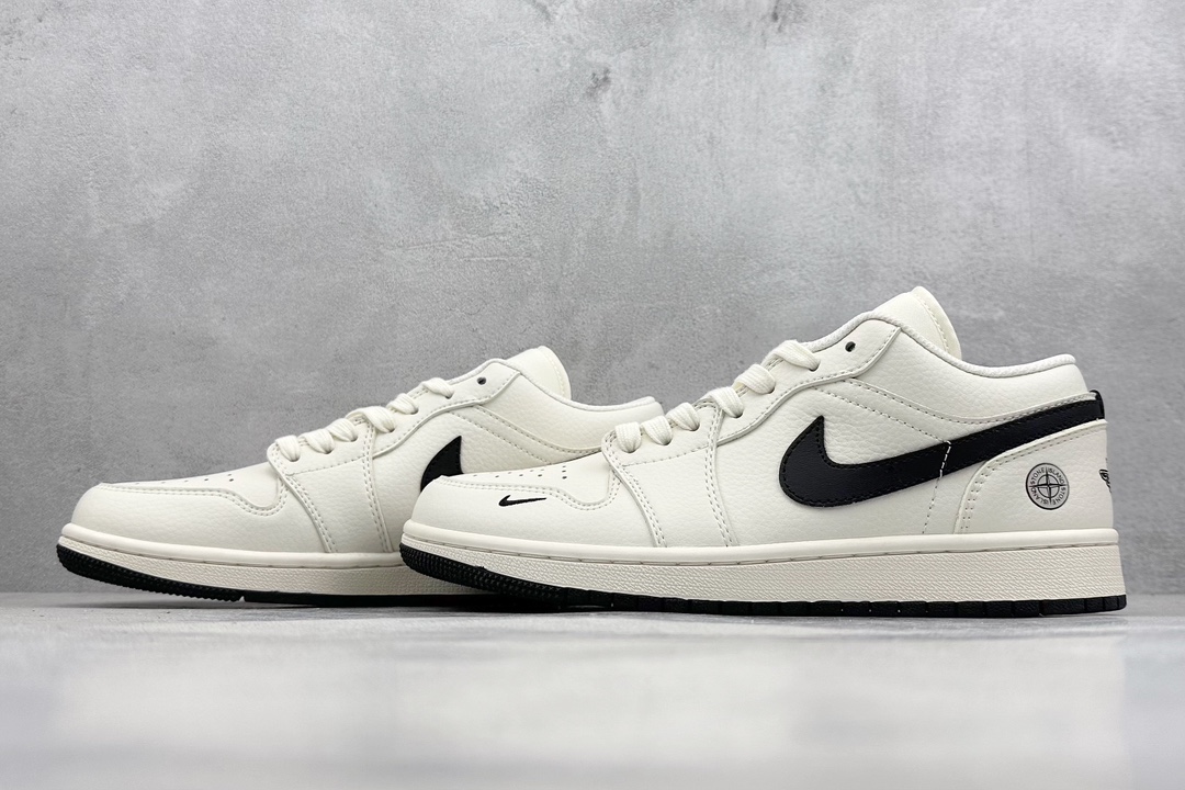 Air Jordan 1 Retro Low x Stone Island 白黑小钩 LJ6688-003