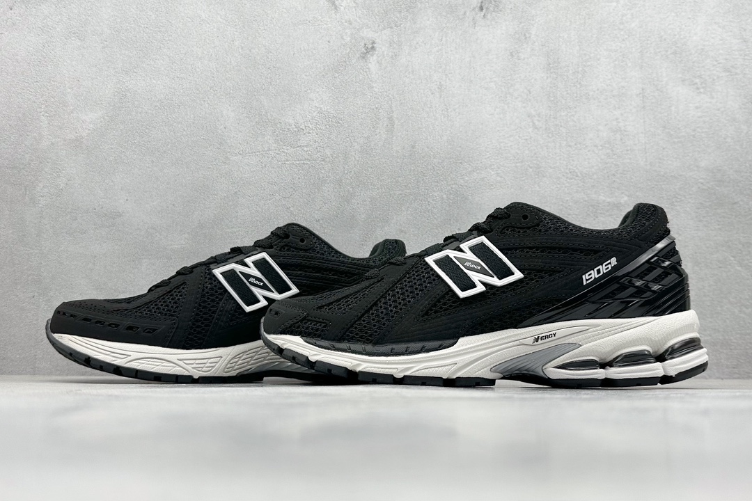 C版 New Balance M1906系列 复古单品宝藏老爹鞋款 M1906RFB