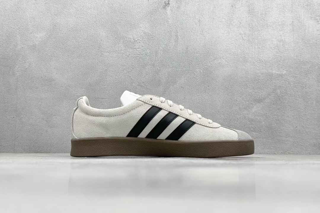 H11版 adidas Court VI Claic 灰色 HQ1802