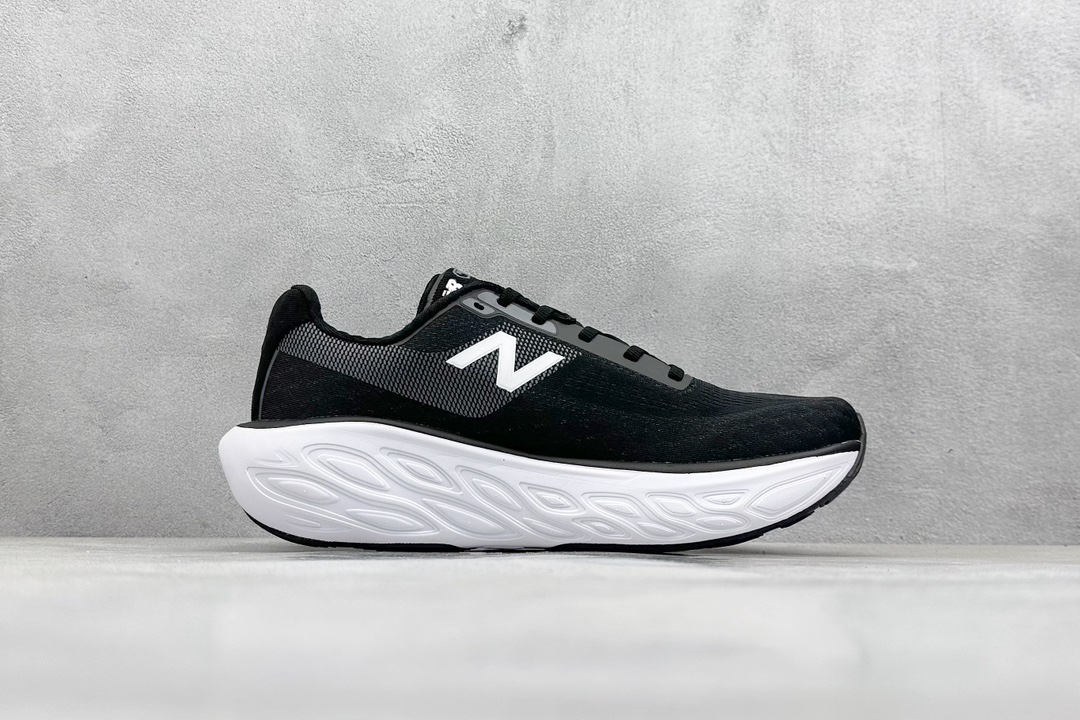 New Balance NB Fresh Foam Evoz v14 舒适耐磨低帮跑步鞋 M1080A14