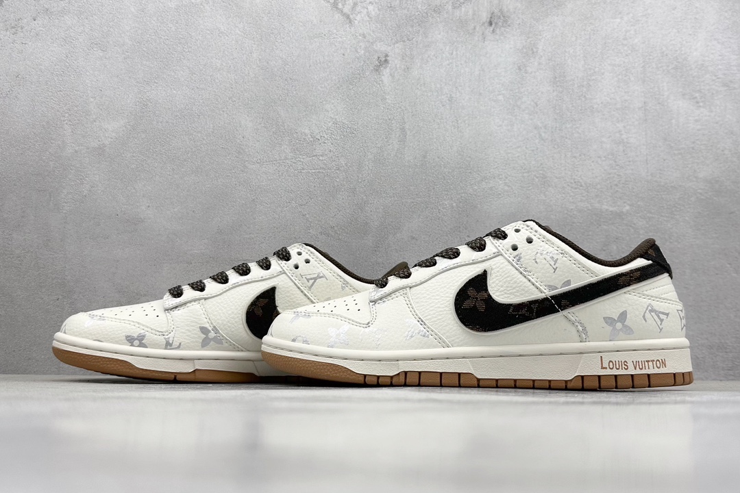 Nike SB Dunk Low x Louis Vuitton 印花米白黑 DQ1098-341