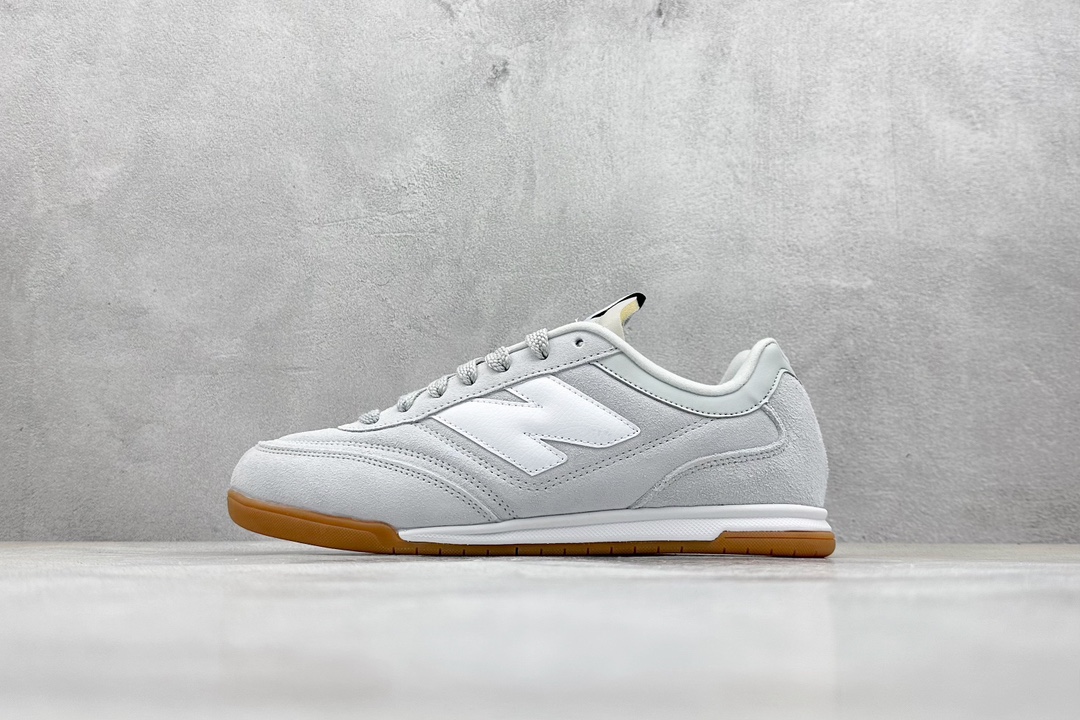 New Balance NB RC42 联名舒适百搭复古休闲慢跑鞋 URC42EB