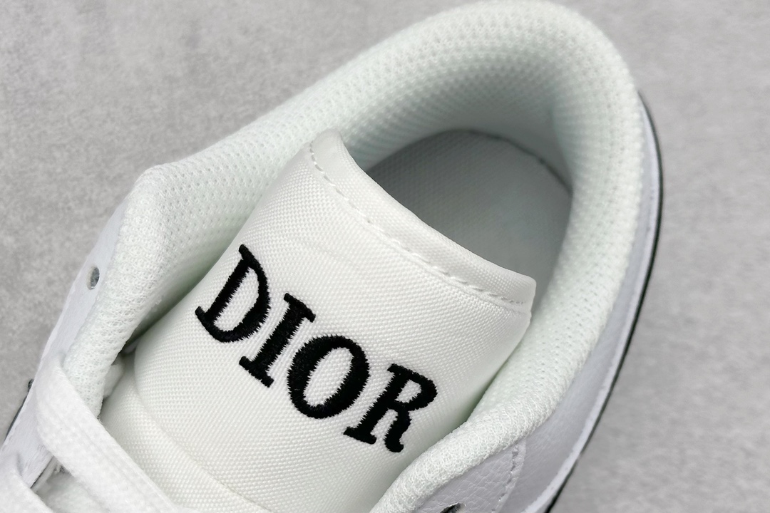 Air Jordan 1 Retro Low x DIOR 白黑小钩 LJ6688-010