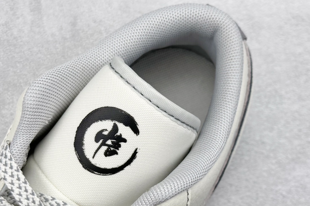 Fragment x Travis Scott x 灰悟空 Air Jordan 1 Low 三方联名倒钩  SJ9950-041