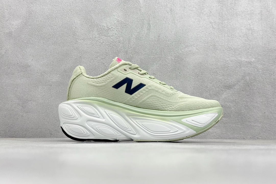 New Balance NB Fresh Foam Evoz V5 舒适耐磨低帮跑步鞋 WMORCY5