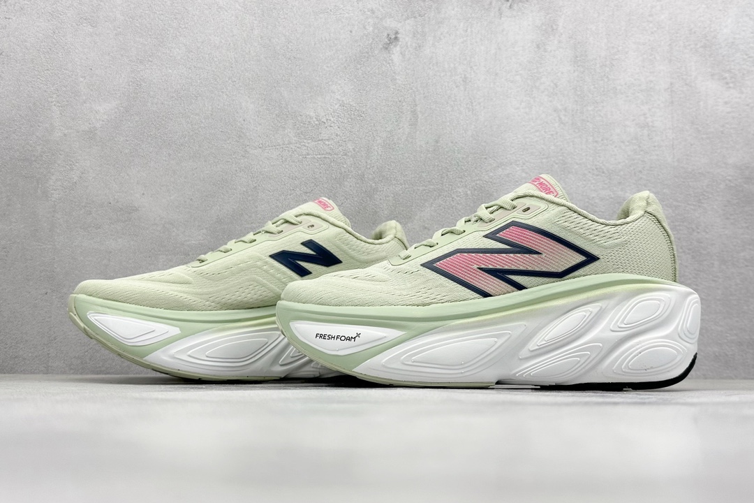 New Balance NB Fresh Foam Evoz V5 舒适耐磨低帮跑步鞋 WMORCY5