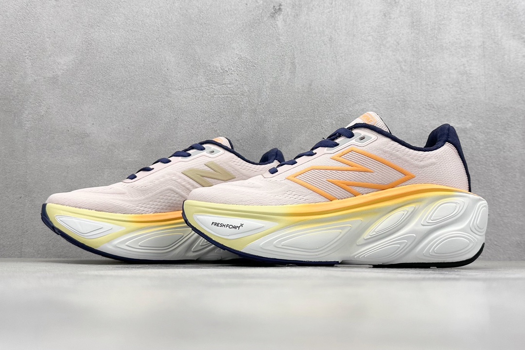 New Balance NB Fresh Foam Evoz V5 舒适耐磨低帮跑步鞋   WMORCO5