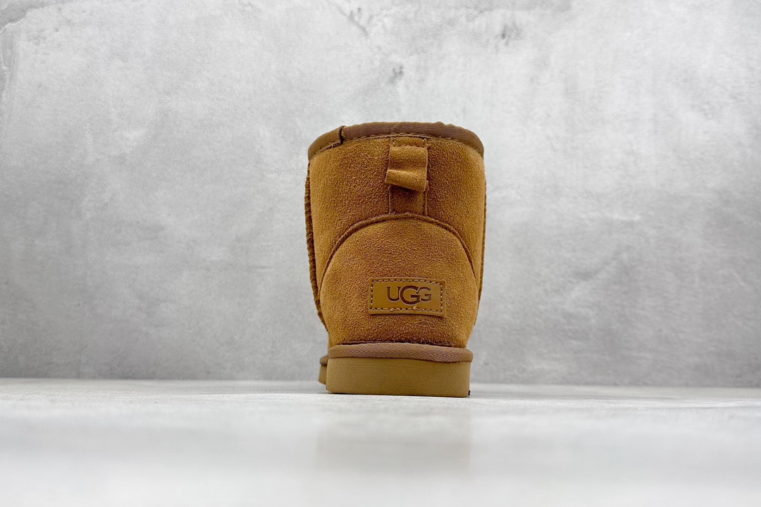 UGG CLASSIC MINI 官方经典款 羊皮毛一体高品质 15MM外跟+2CM内增高 短筒雪地靴