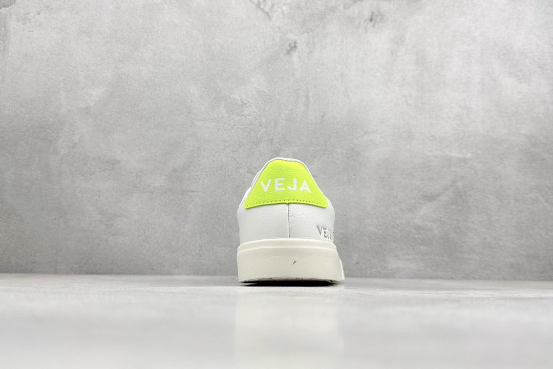 Veja Leather Extra Sneakers 法国国民V字经典小白板鞋