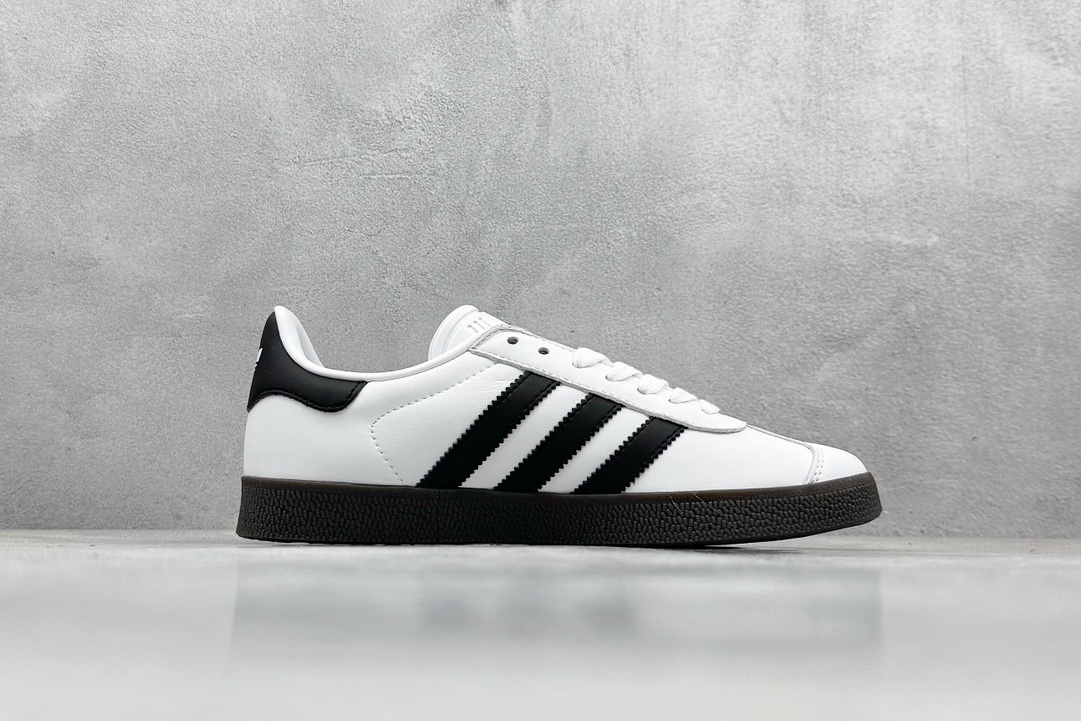 adidas Originals Gazelle 三叶草休闲防滑耐磨低帮板鞋 IH2218