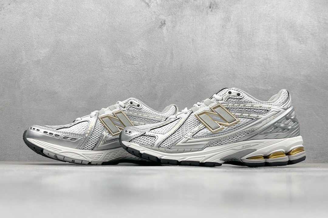 New Balance M1906系列 复古单品宝藏老爹鞋款 M1906RI