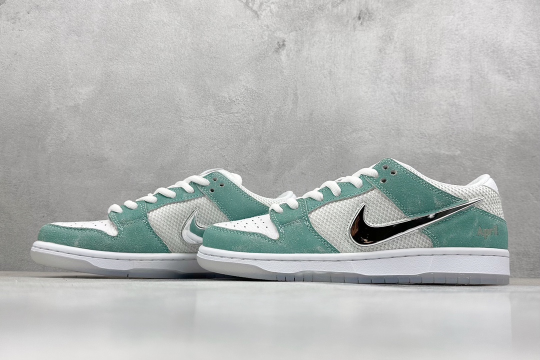 BA版 Nike SB Dunk Low 涡轮绿 FD2562-400