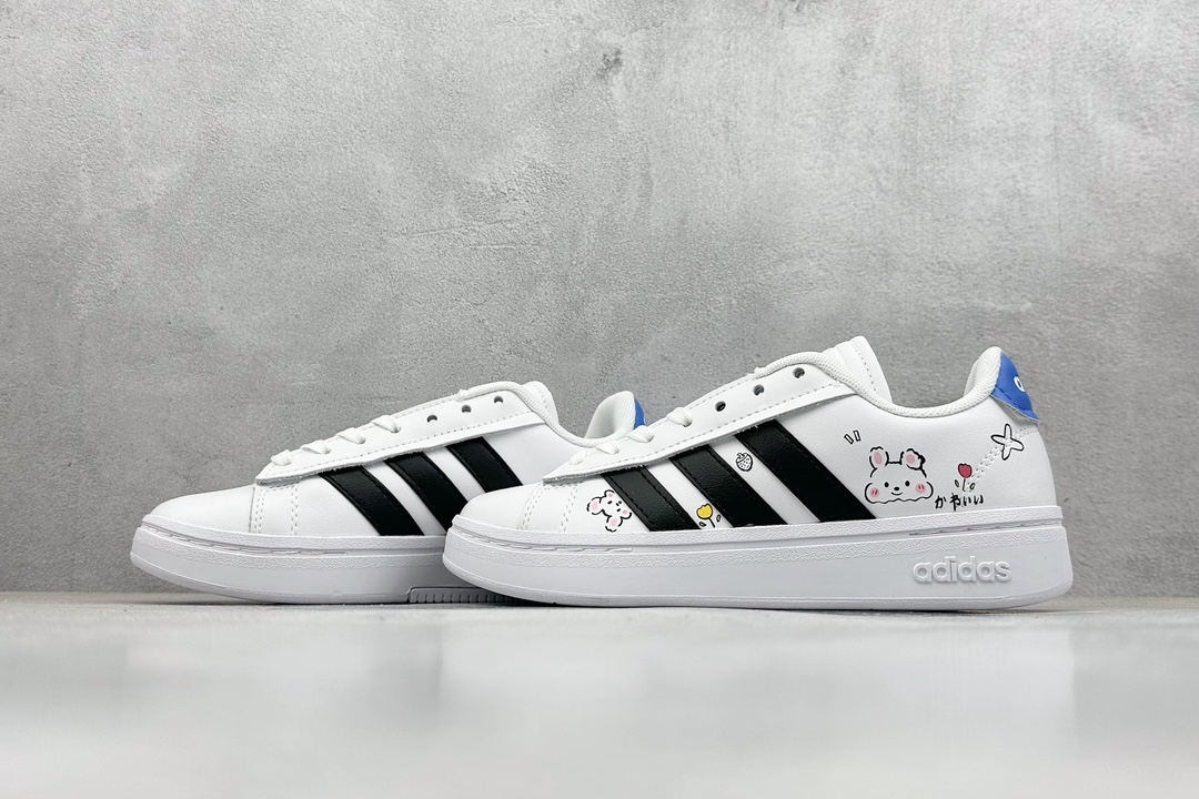 Adidas Court BEAT 百搭单品 特殊手绘 绒面麂皮防滑耐磨轻便低帮板鞋 GY8029