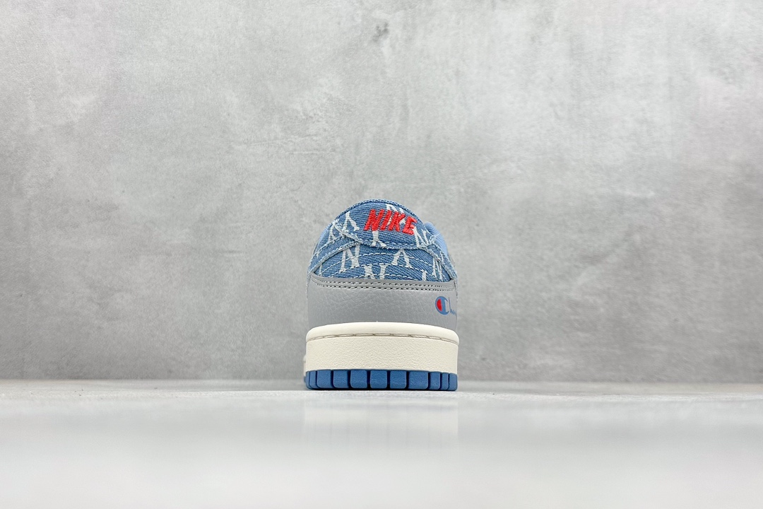 A NIKE SB Dunk Low x Champion 冠军白灰蓝 出品 XX9922-022