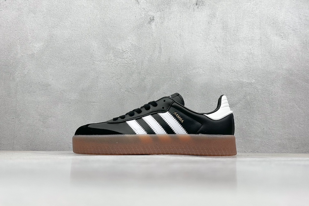 FS版 Adidas Samba W 百搭单品这款运动鞋 JI1350