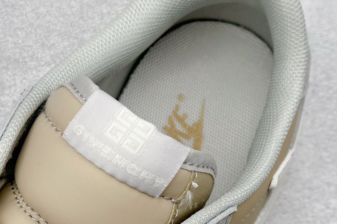 A Fragment x Travis Scott x GIVENCH Air Jordan 1 Low 三方联名倒钩 QY0568-951