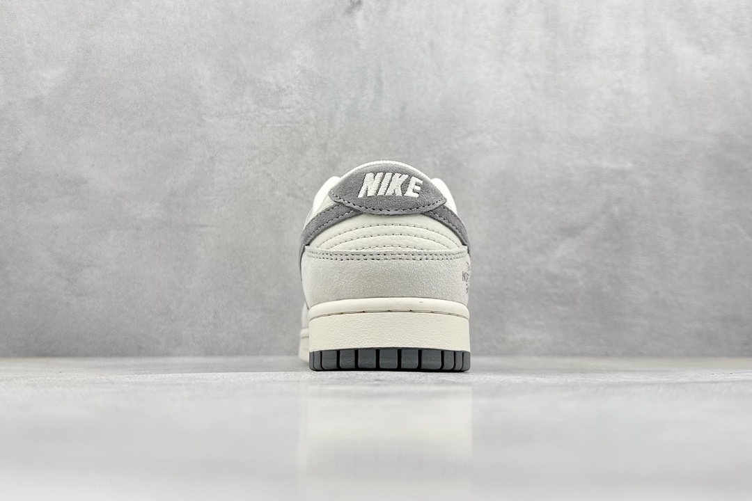 Nike SB Dunk Low x The North Face 白灰双钩 SJ1089-009