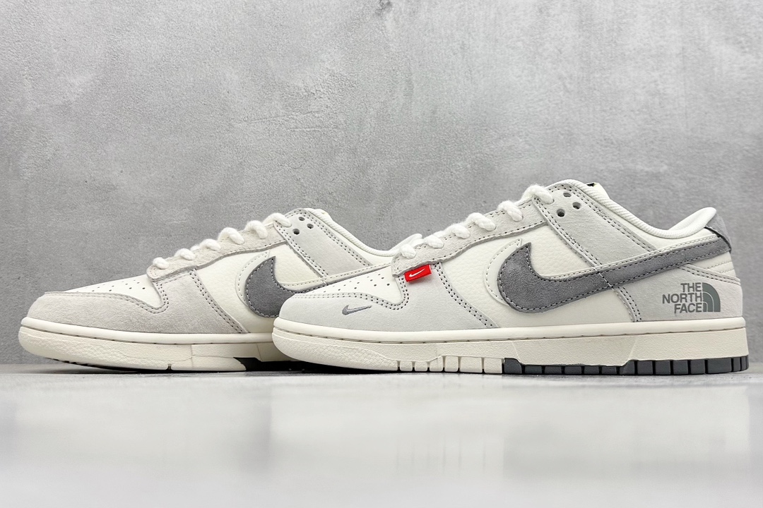 Nike SB Dunk Low x The North Face 白灰双钩 SJ1089-009