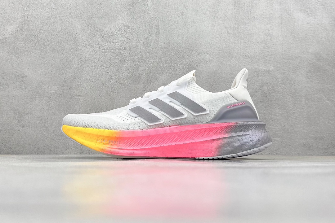 RS版 AD Ultraboost 5X 阿迪达斯新款休闲爆米花跑步鞋 ID8810