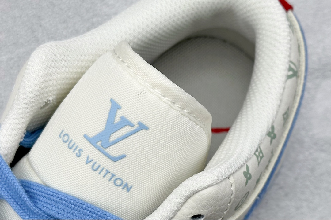 Air Jordan 1 Retro Low x Louis Vuitton 白蓝 WG8850-008