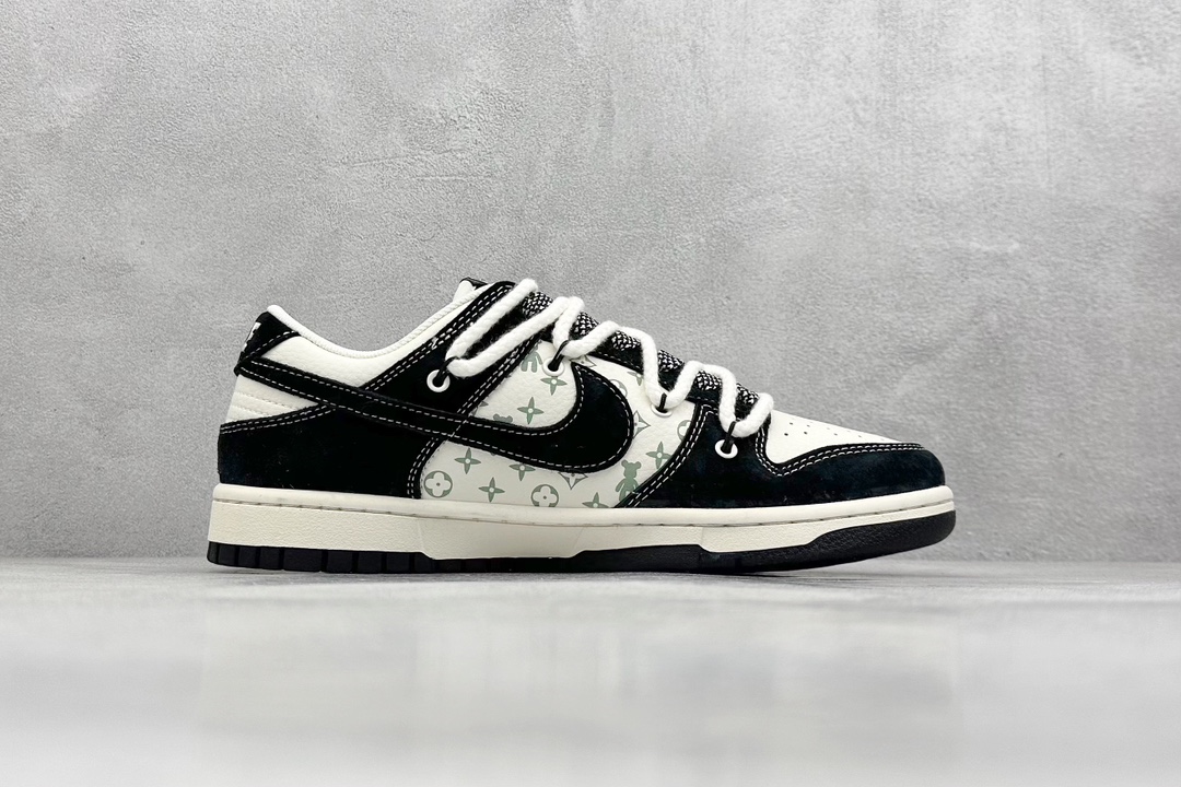 Nike SB Dunk Low x Louis Vuitton x Bearbrick 白黑小钩 SJ2068-290