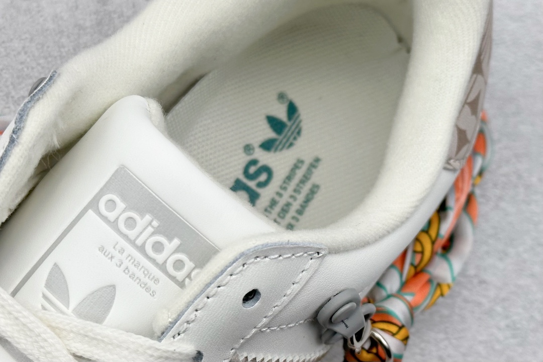 Adidas Originals SUPERSTAR W 贝壳头经典小白板鞋  GE8988