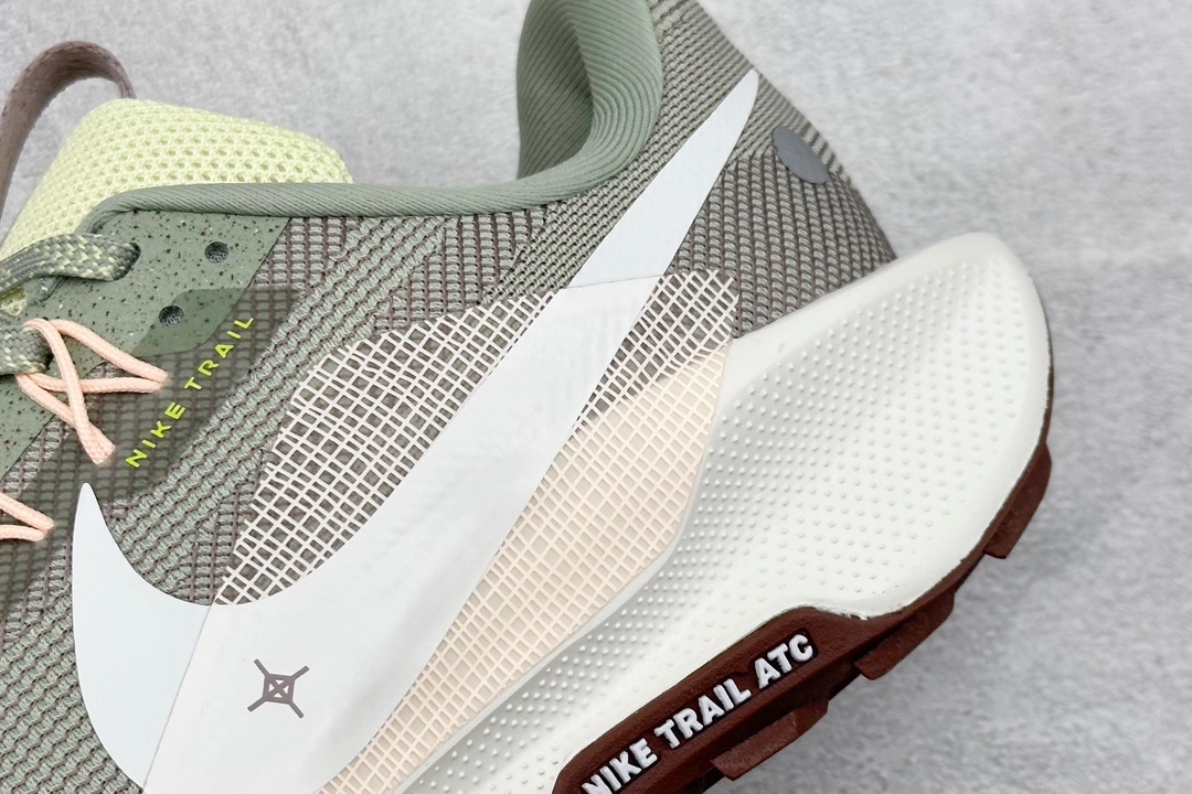 RS版 Nike REACTX PEGASUS TRAIL 5 Next Nature 越野跑步鞋 登月兼顾迅疾外观和稳固脚感  DV3865-300